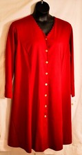 women's Vicki Wayne long sleeve red dress size 16W button front v neck poly-span