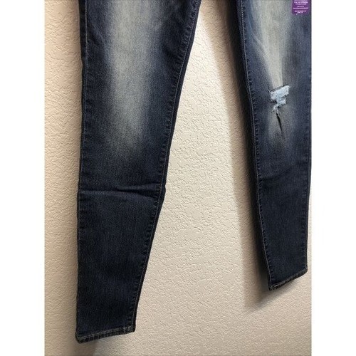 Neu mit Etikett Signature Levi Straus mittelhohe Damenjeans 8L W29 L32 Stretch - Bild 2 von 6