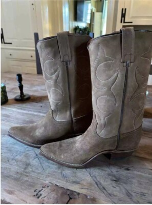 Acme women s Brown leather Western Cowboy boot SZ 6.5