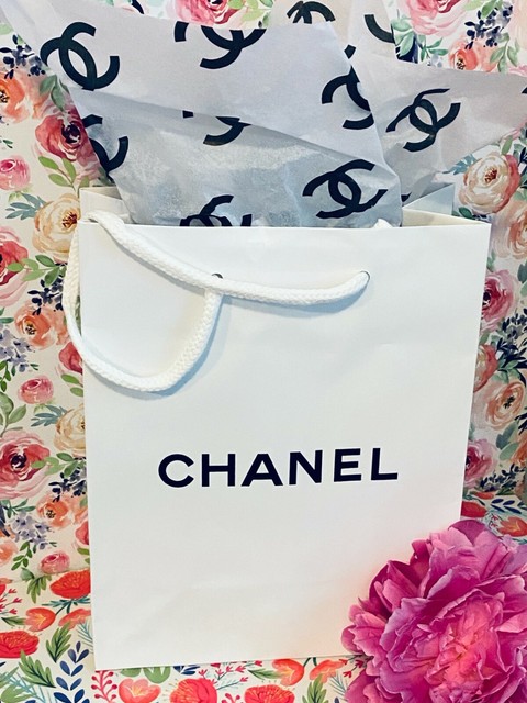 chanel paper gift bag