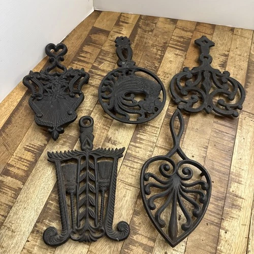 Vintage Lot Of 5 Griswold Style Cast Iron Trivet Wall Art Wilton
