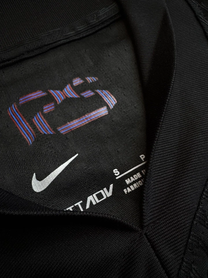 Exclusive Jersey FC Barcelona x Travis Scott Cactus Jack player version away - Imagen 3 de 4