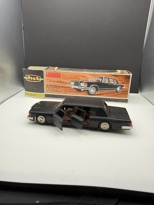 Vintage Soviet Toy Cars 1:43 Vintage USSR Diecast Model Car Collection LOT!
