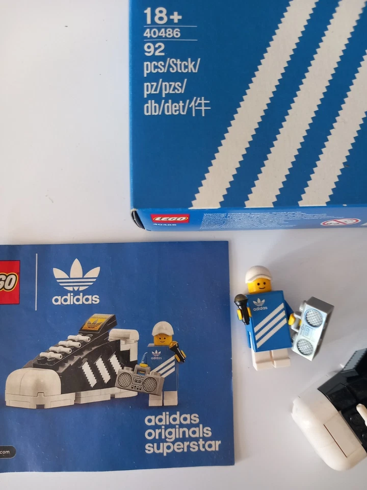 LEGO 40486 Adidas Originals Superstar, photo 4 sur 5
