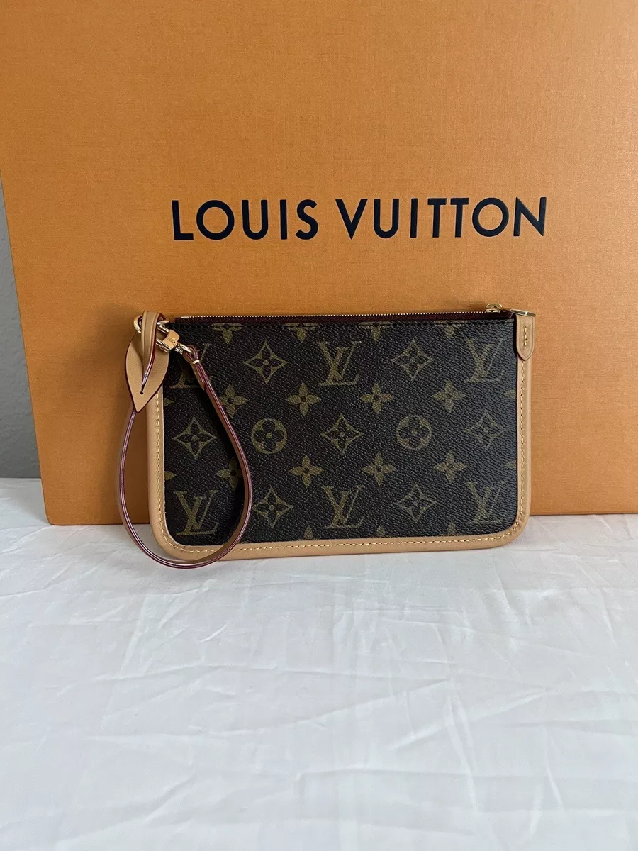 Louis Vuitton Carryall MM wristlet pouch only