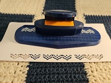 Fiskars Paper Punch Lacey Edge Continuous Die-Cut HTF EUC