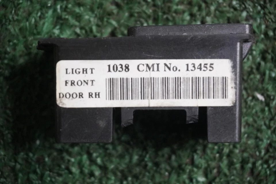 Cadillac STS 2008 interruptor de ventana de pasajero trasero OEM 25746449 Foto 4 de 4