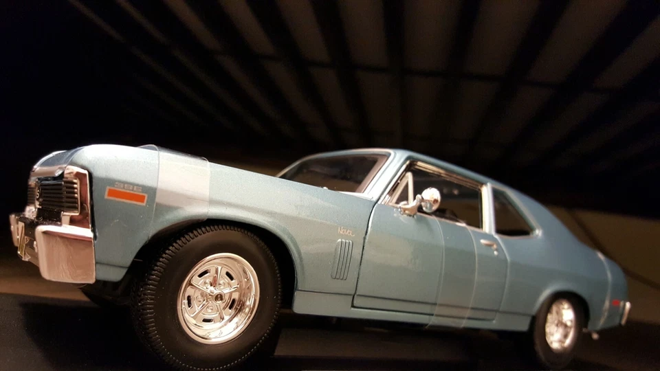 Licensed GM 1/18 1:18 Scale Chevy Chevrolet NOVA 396 SS detail diecast model car - Image 3 of 4