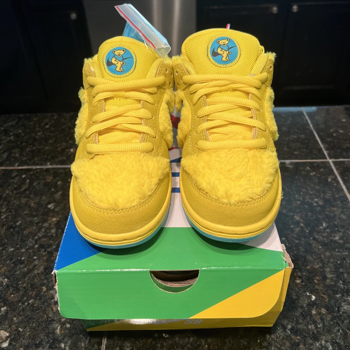 Nike SB Dunk Low Grateful Dead Bears Yellow - Men's Size 5