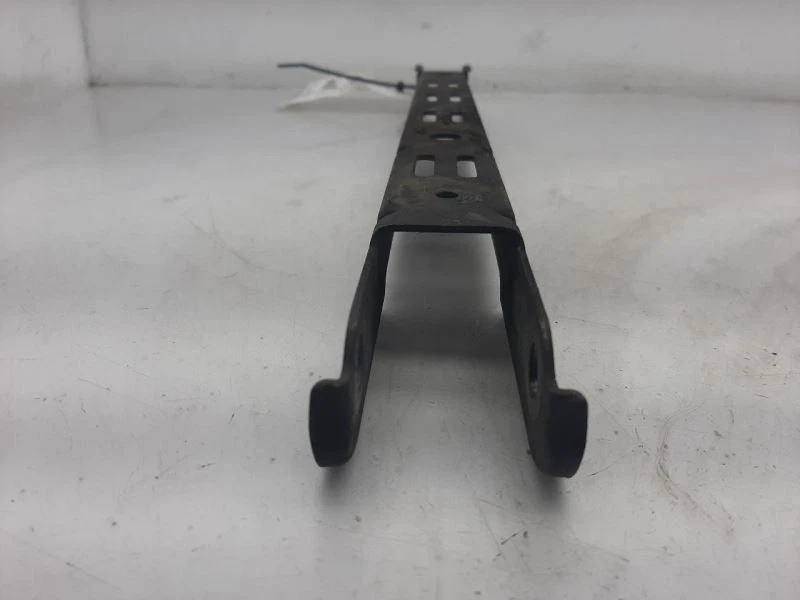 Brazo de control inferior derecho transversal trasero tracción delantera 05-07 ford quinientos 7f9z5a649tr Foto 2 de 4