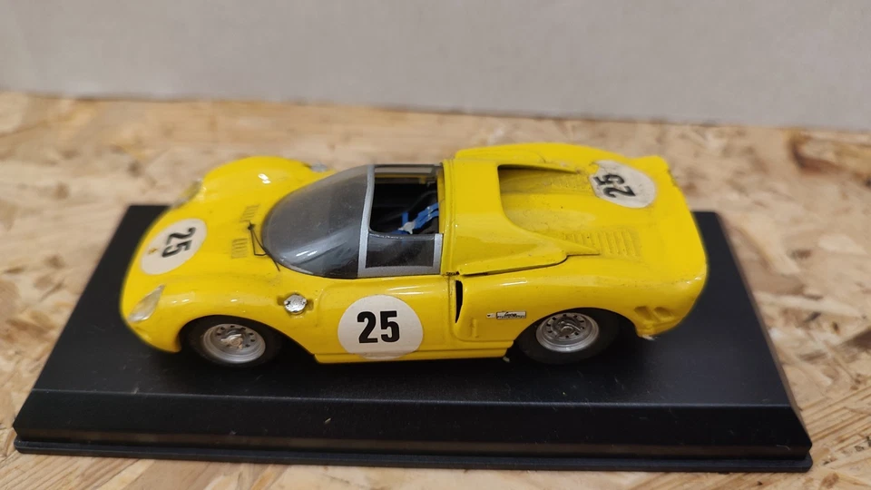 Ferrari 365 P2 Daytona 1966 Best scala 1/43 - Immagine 4 di 4
