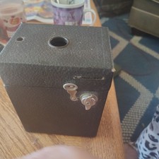 Vintage Eastman Kodak Box Camera Black Use Film No 120, untested