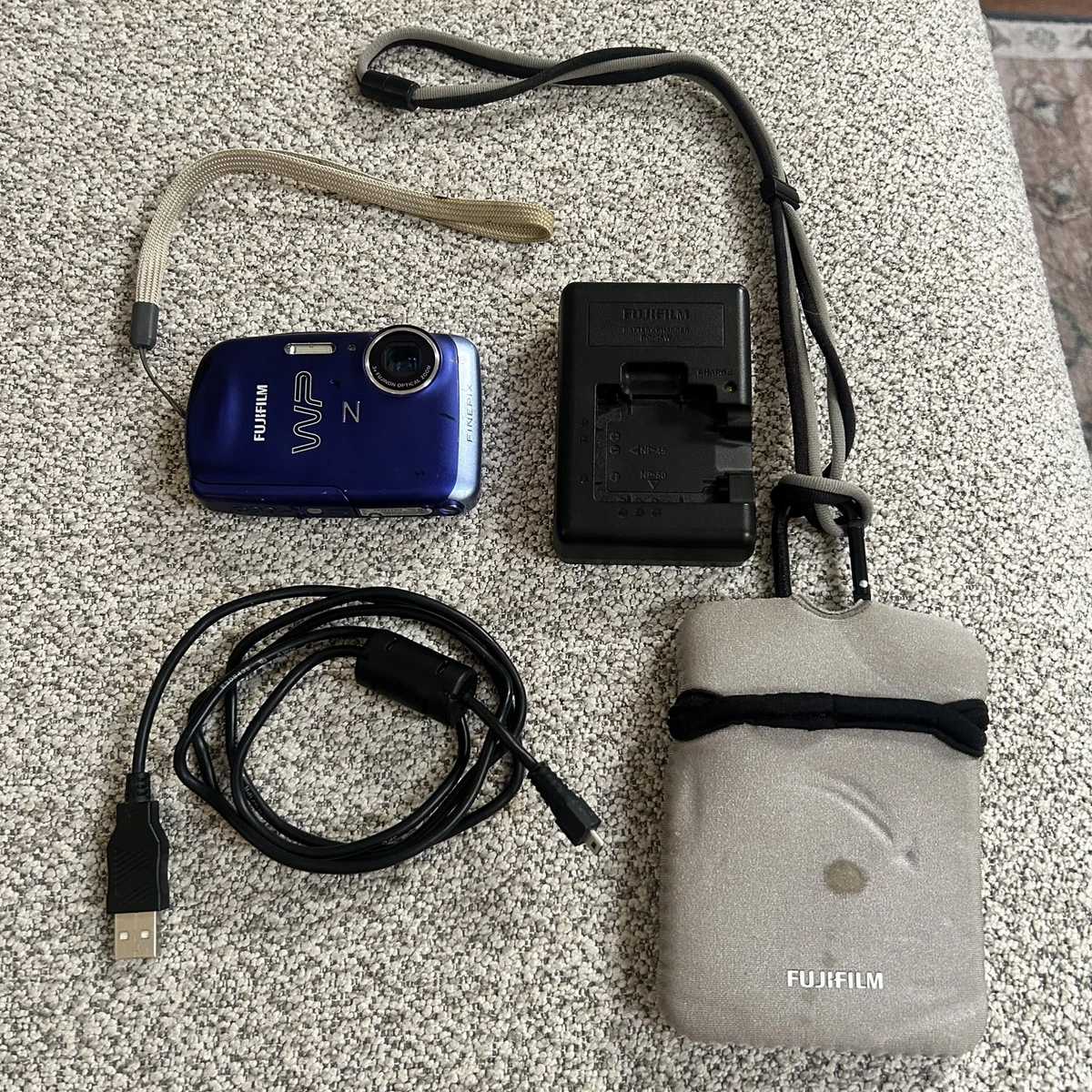 Fujifilm FinePix Z Series 3-9.9x Digital Cameras for sale | eBay