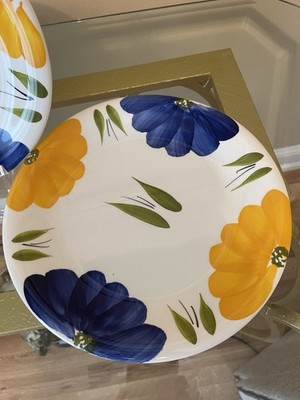 MAXAM LA PRIMULA DAISY 2 DINNER PLATE 10.5'' MADE IN ITALY IN EXCELLENT CONDITION