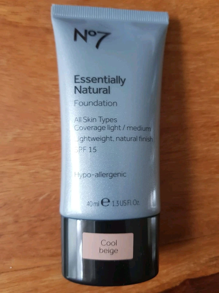 No7 Essentially Natural Foundation SPF 15 Original Version COOL BEIGE