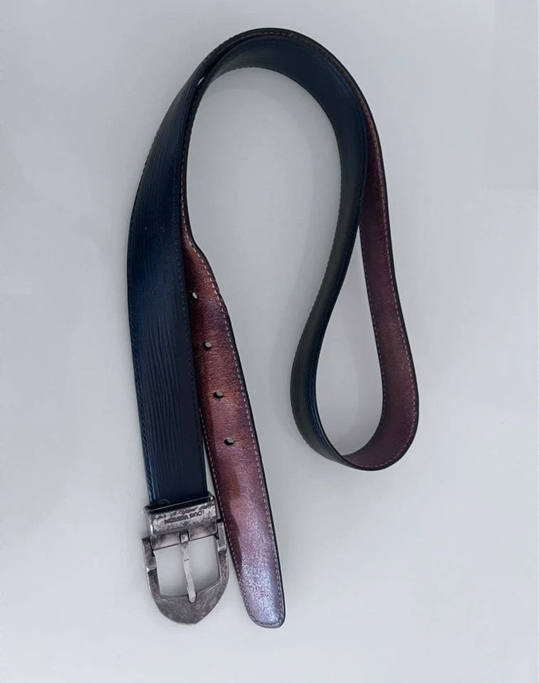 Cinturón para mujer Louis's Vuitton's Taiga Ceinture de cuero Ardoise plateado usado Foto 4 de 4