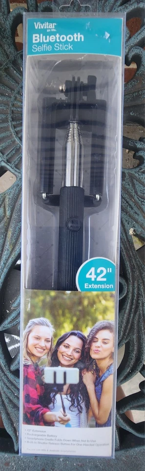 New Vivitar Selfie Stick Bluetooth 42”. Black - Image 3 of 4