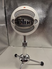 Blue Snowball USB Desktop Microphone White with Adjustable Stand/Mount
