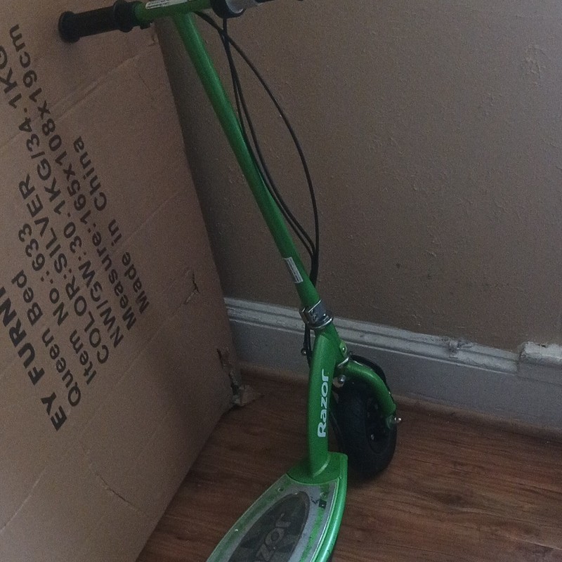 Razor Kick Scooter, Green