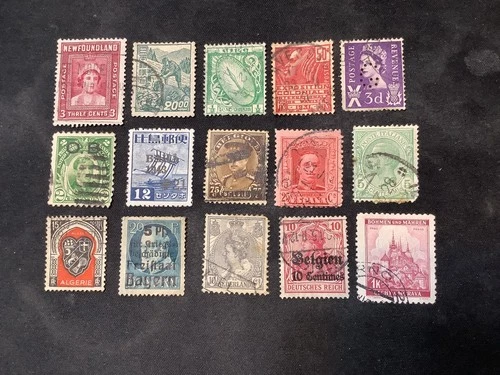 Premium Mixed Country Vintage Stamps (Less Common) 15 Stamp Lot.  ST10