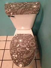 OUTER SPACE ON GREY FLEECE TOILET SEAT LID & TANK TOP COVER SET