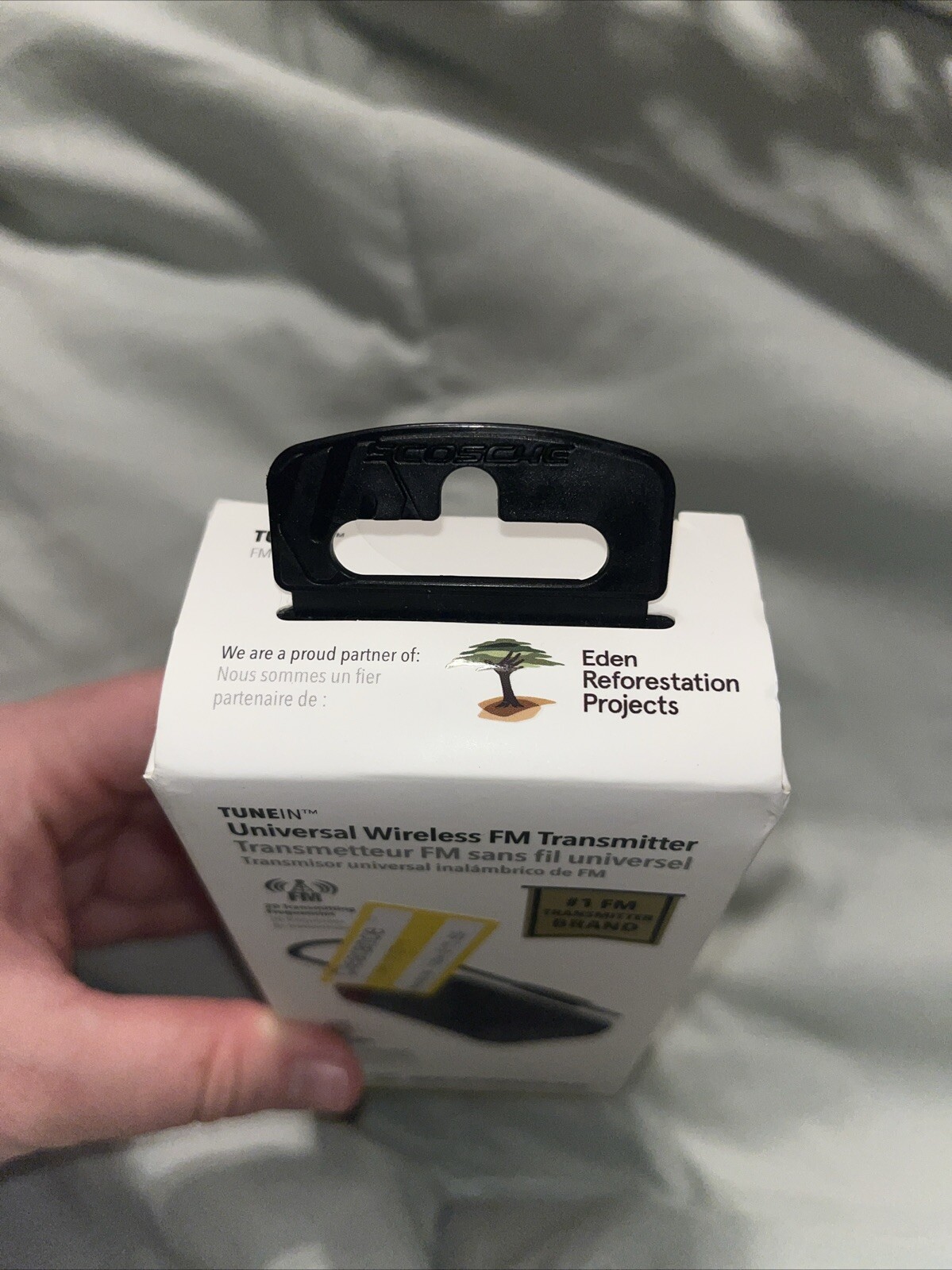 SCOSCHE FM Transmitter FMT4XS with 20 Transmitting Frequencies