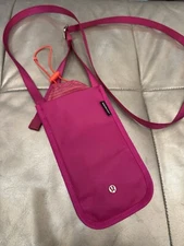 LULULEMON DRAW CORD TOP CINCH CROSSBODY BAG HOT PINK