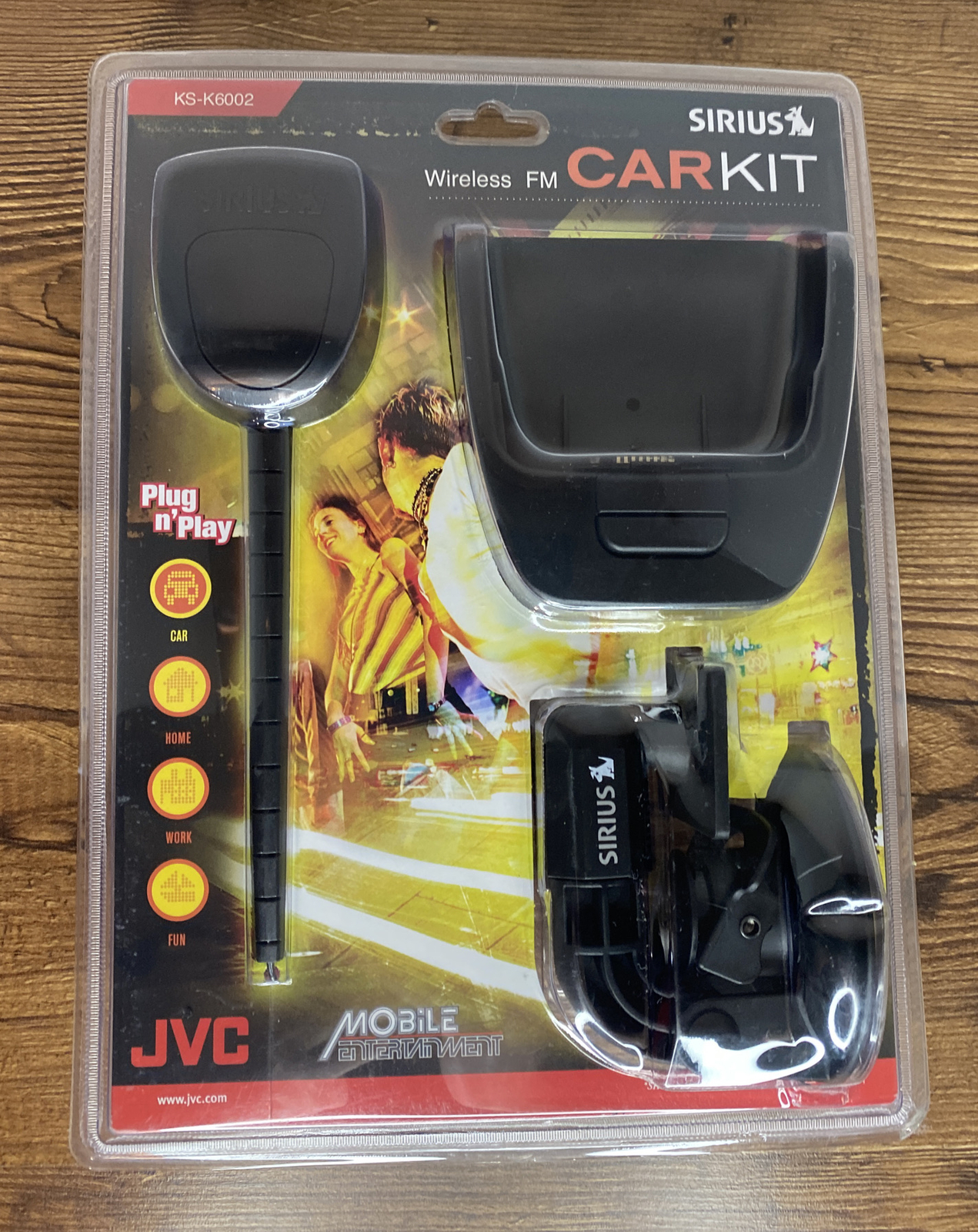 Sirius XM JVC Wireless FM Modulator Car Kit Docking Station 