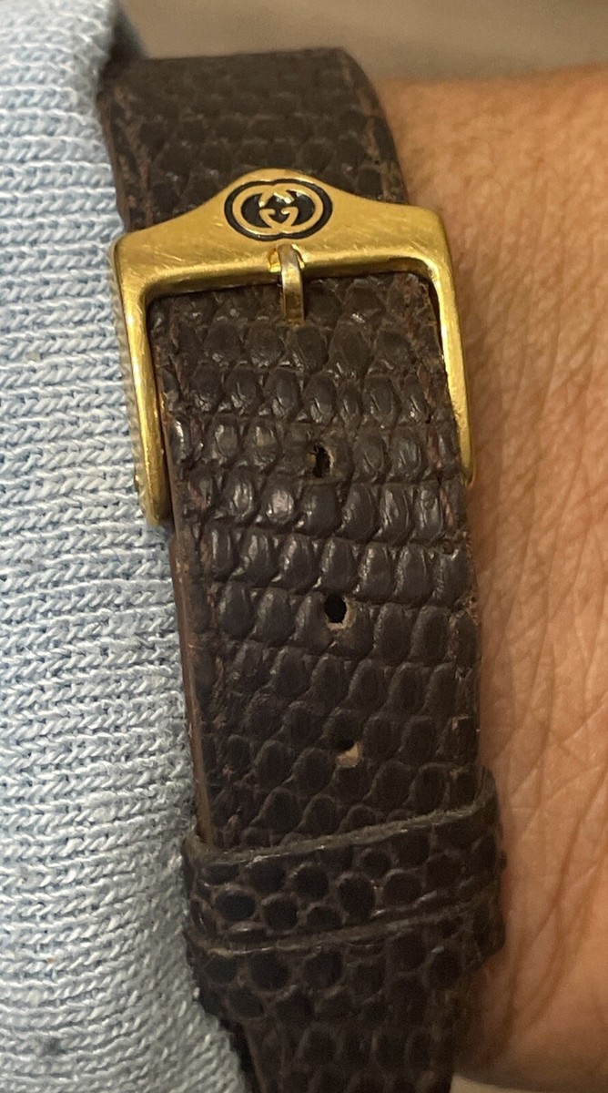 GUCCI 3000.2.M Gold Dial Quartz Mens Watch Workinjg for sale