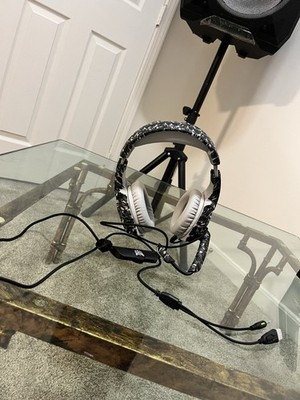 Genius 1100 Series Wired Over-Ear Gaming Headset Boom Mic USB & 3.5mm Gray