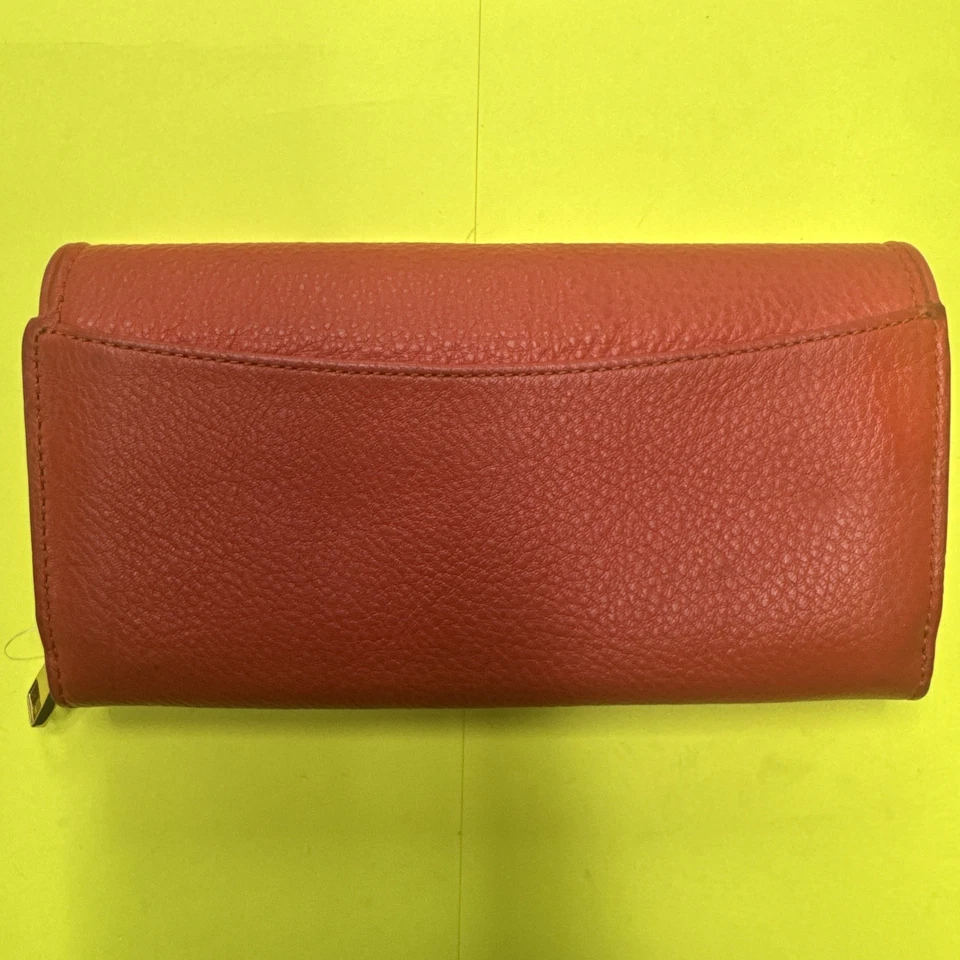 CARTERA CONTINENTAL SOBRE DÚO CUERO NARANJA BRITTEN TORY BURCH, USADA Foto 2 de 4