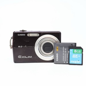 Casio Exilim EX-Z600 6.0MP Digital Camera With SD Card, Black - Tested