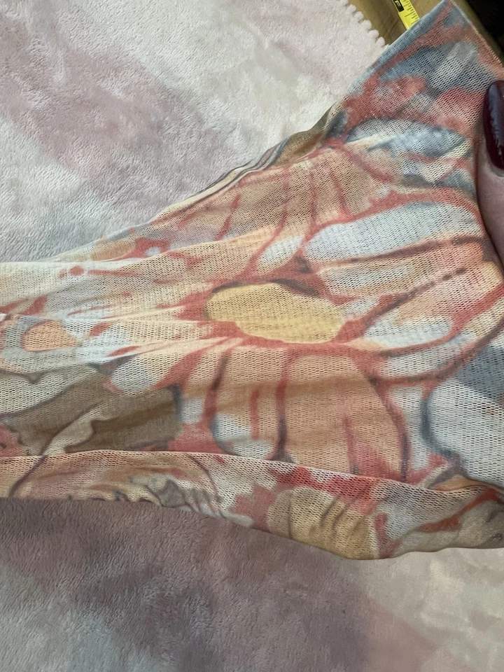 Top Boho Weston Wear M Malla Transparente Estampado Floral Cuello en V Manga Larga Foto 3 de 4