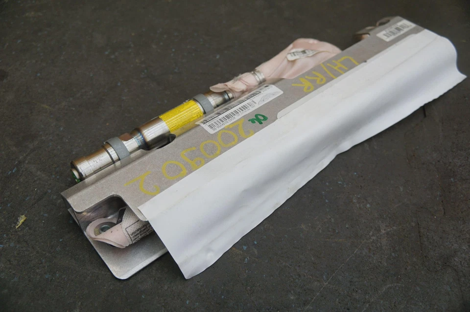 Airbag puerta conductor trasero izquierdo AD43-B14K158-AD OEM Aston Martin Rapide 2010 Foto 2 de 4