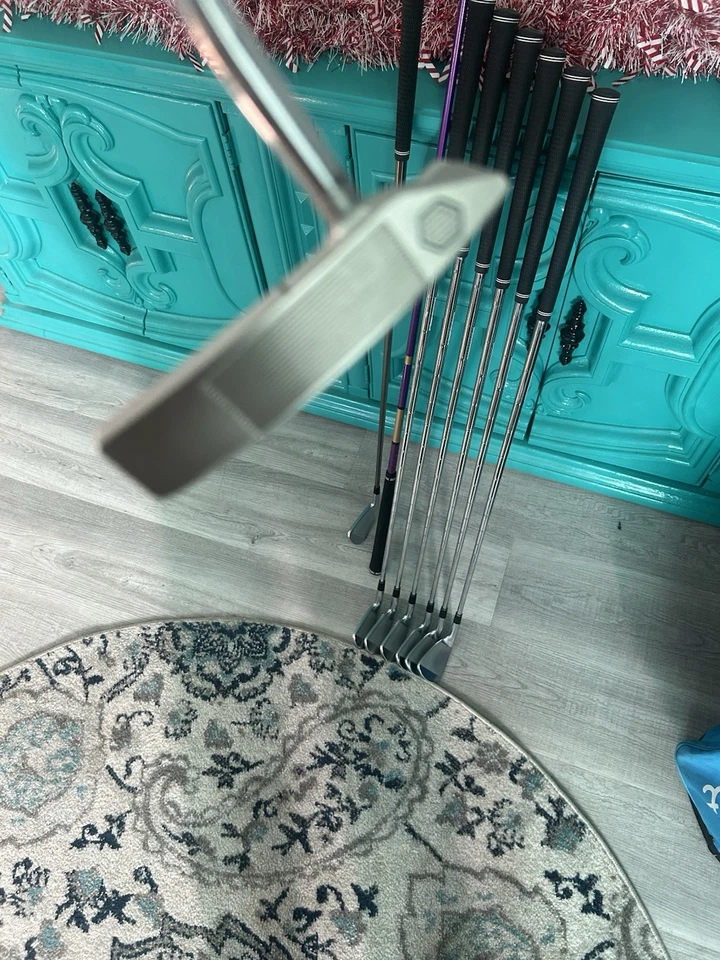 Bettinardi Studio Stock 9 Iron Golf Club, 35-inch - Image 2 of 4