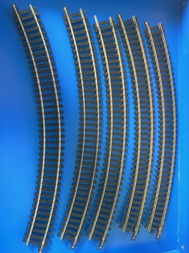 5 X LIMA 'OO' EISENBAHN GLEISKURVEN N/3030 R=360 (ALS HORNBY 1. RADIUS) L508~ | Zustand: Used