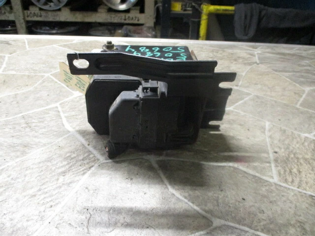 2000-2005 MITSUBISHI ECLIPSE DODGE STRATUS SEBRING Anti-lock Brake Pump OEM  - Image 4 of 4