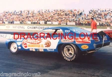 Tom "Mongoose" McEwen "Hot Wheels" Plymouth Duster Funny Car PHOTO! 