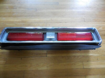 70 1970 Mercury Marquis Monterey LH TAILLIGHT COMPLETE Lens BEZEL DRIVER SIDE