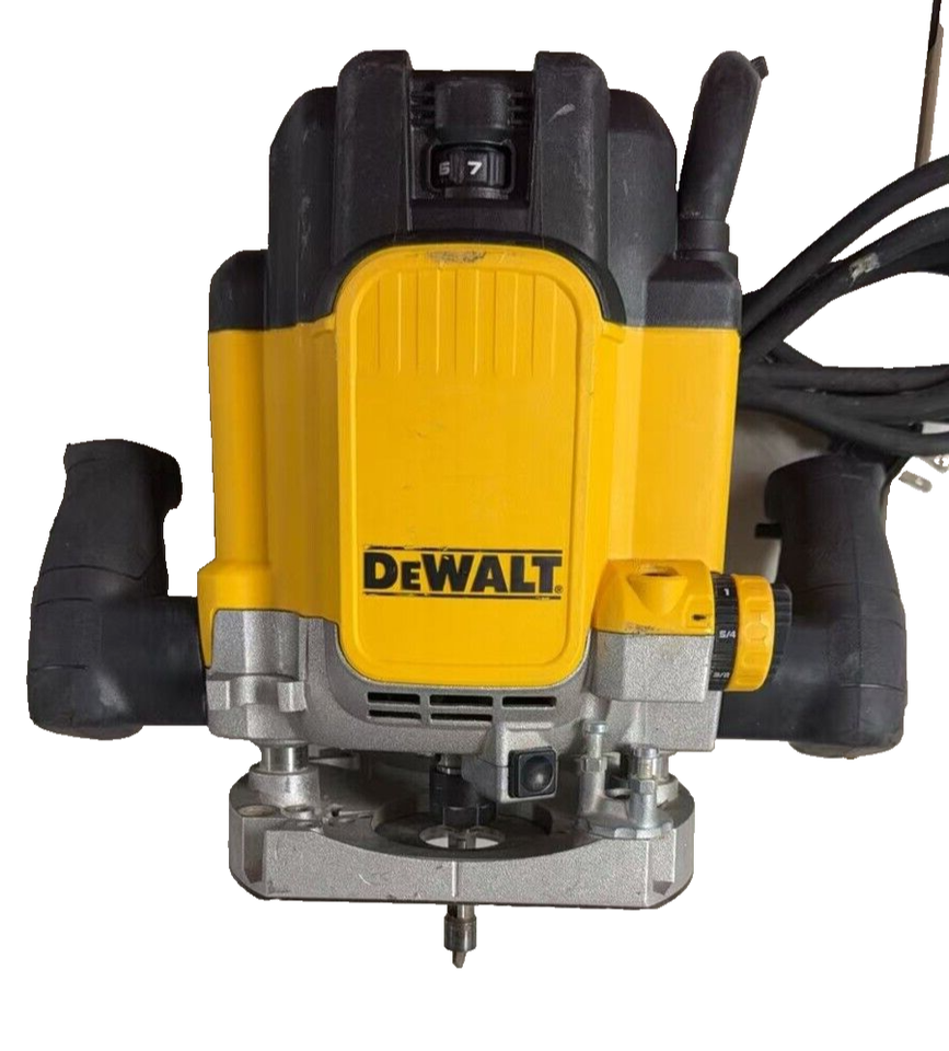 DeWalt DWE625 3 Peak HP Electric Variable Speed Plunge Router | eBay