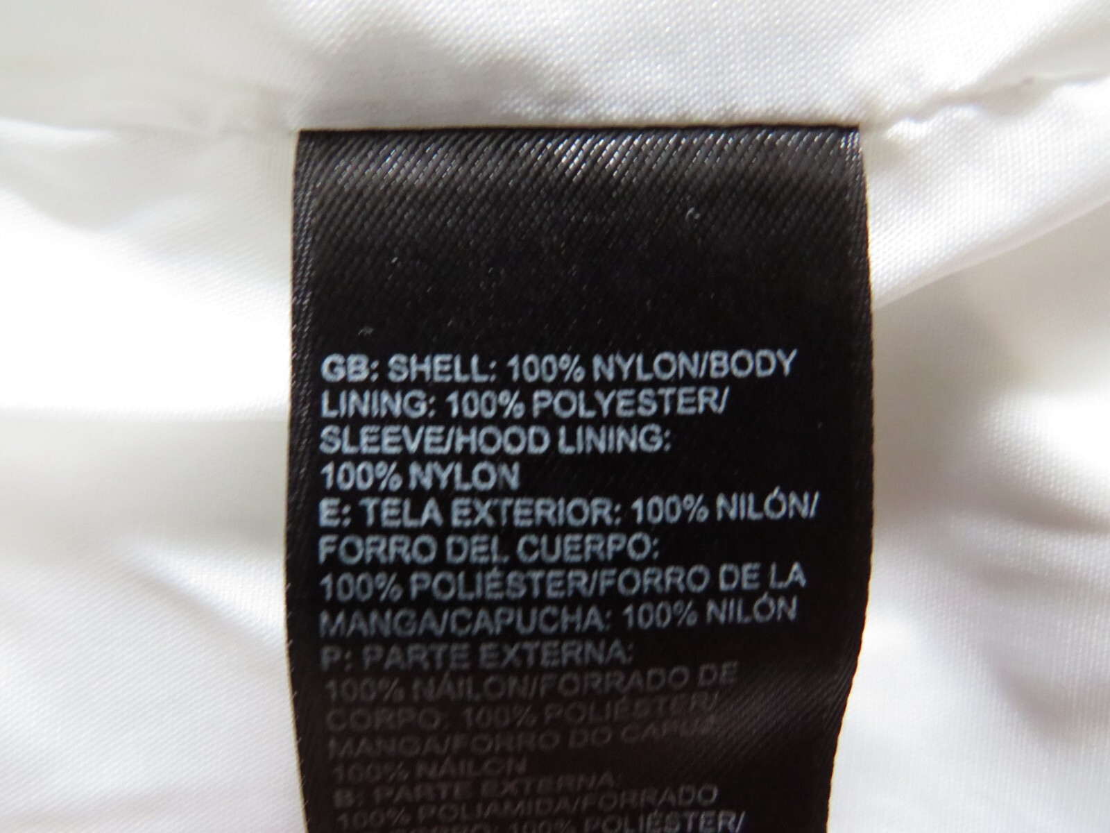 THE NORTH FACE womens MEDIUM HYVENT Jacket Rain Coat Waterproof Taped Seams