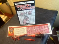 G1 Transformers PERCEPTOR INSTRUCTION manual With Poster + TECH SPEC LOT