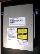 IBM 97H7796 04N2964 68 PIN SCSI 40X CD ROM DRIVE WITH TRAY PLEXTOR PX-40TSI