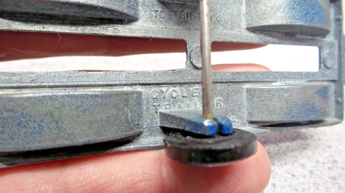 VINTAGE TOOTSIETOY SMALL CYCLE TRAILER DIECAST METAL STEEL - Picture 11 of 13