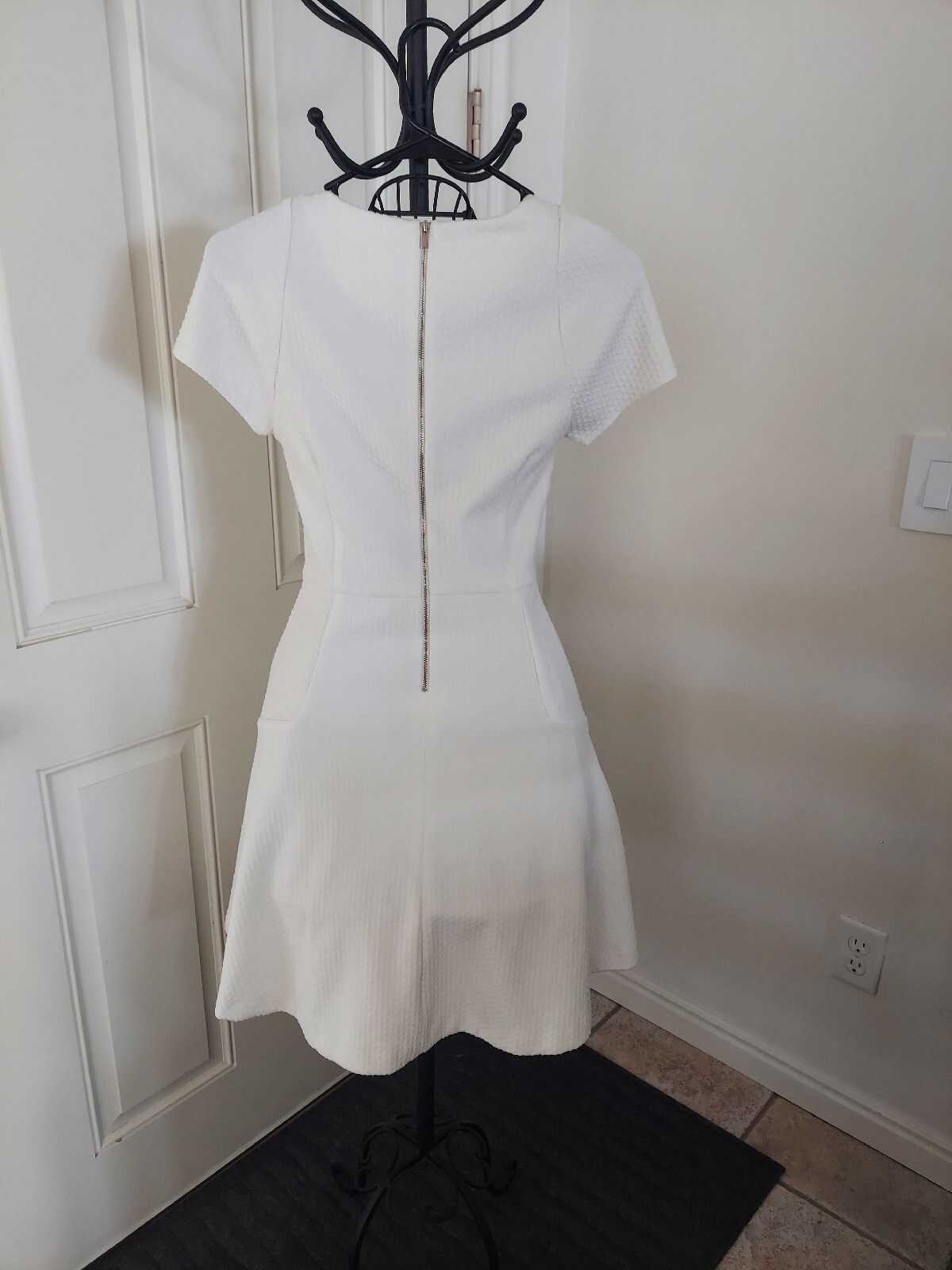 Picture 6 of 12