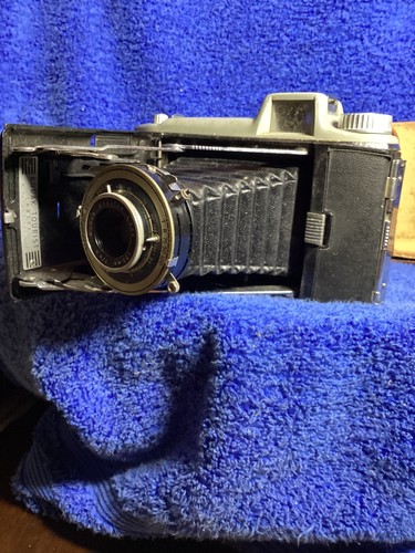 Vintage Kodak Tourist Camera Medium Format 100mm F:8.8 Anaston Lens Folding - Picture 3 of 11