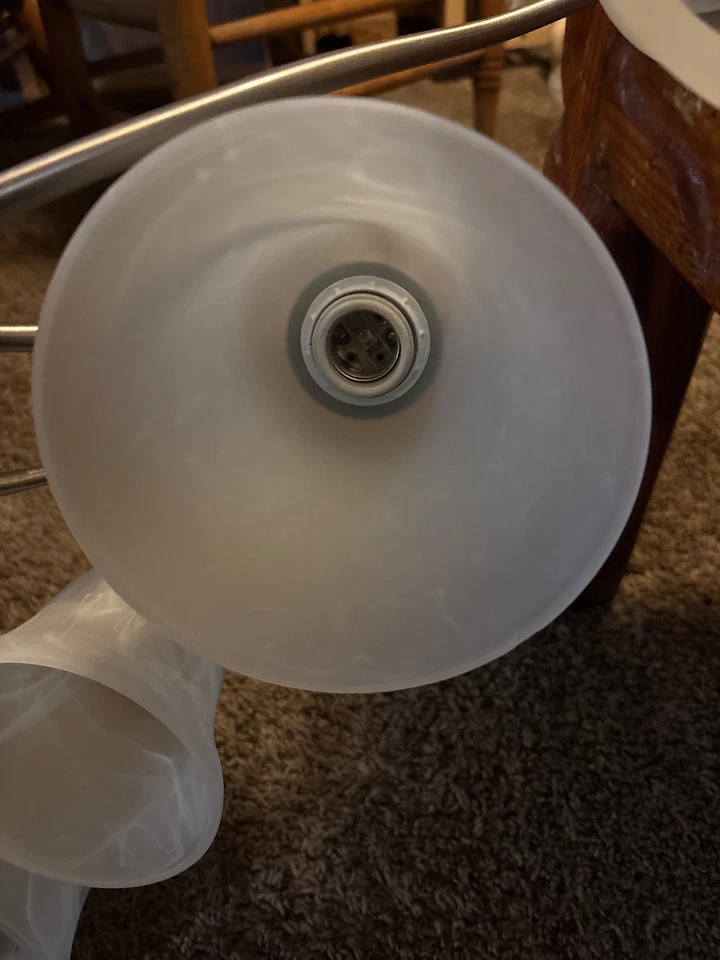 Светлая люстра Kichler Jolie 4 - Изображение 3 из 4