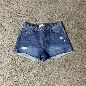 Sz 1 Vanilla Star Button Fly Cut Off Denim Shorts 2" Distressed Hem Blue