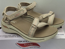 Skechers Go Walk Arch Fit Affinity Strappy River Sandals Machine Washable Size 8