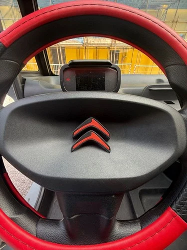 2X Plastiche Sterzo Volante Compatibile per Citroen AMI e Opel Rocks